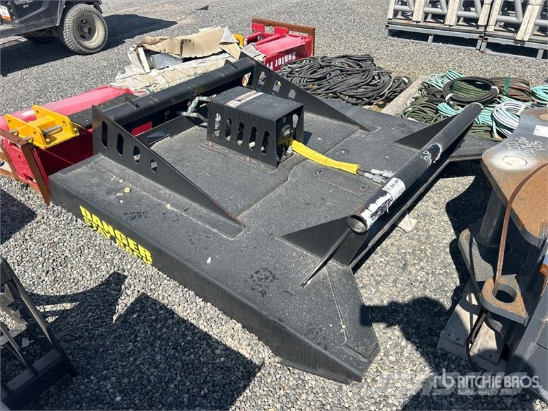  All-Star 68 in Skid Steer Brush Cutter (Unused) ماكينات جز العشب