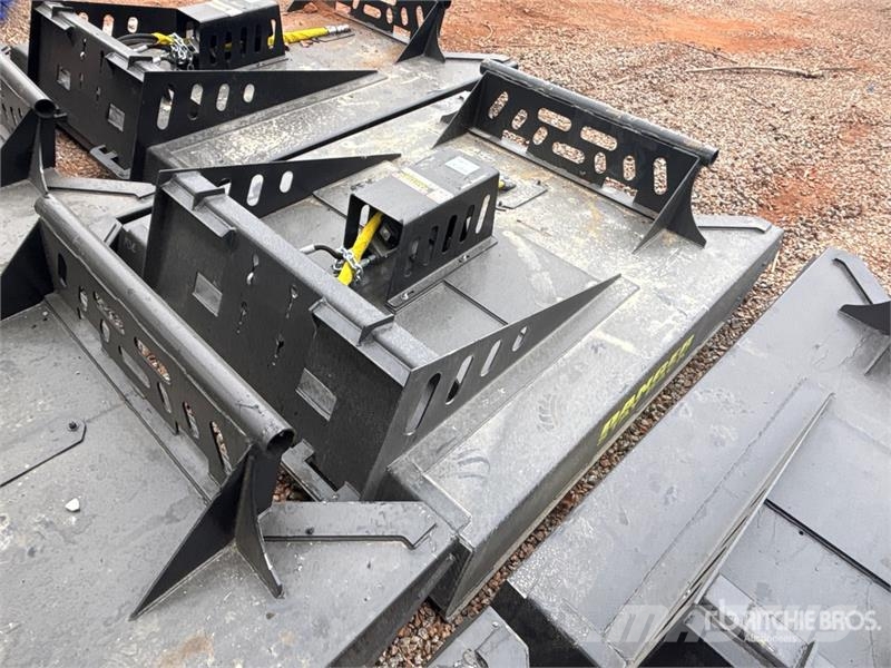  All-Star 70 in Skid Steer Brush Cutter 牽引式モア/芝刈り機