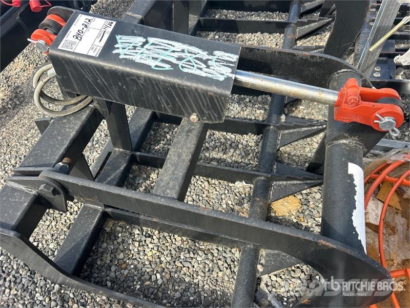  All-Star 72 in Root Skid Steer Grapple (Unused) 兩爪吊夾