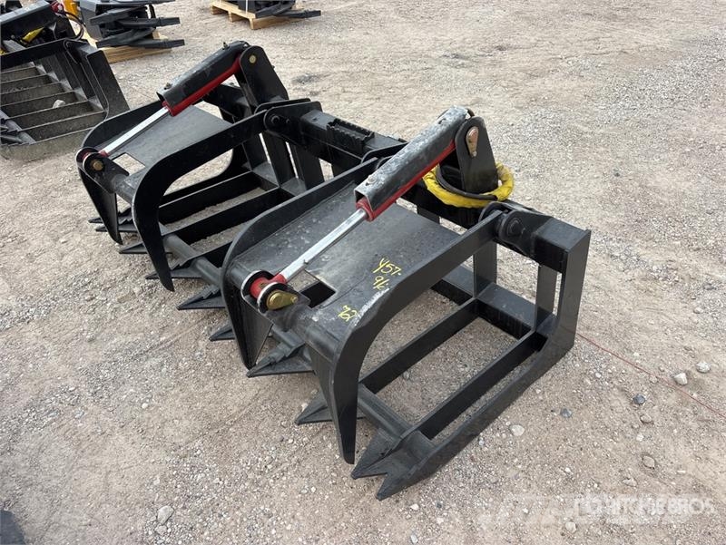 All-Star 72 in Root Skid Steer Grapple (Unused) Grijpers