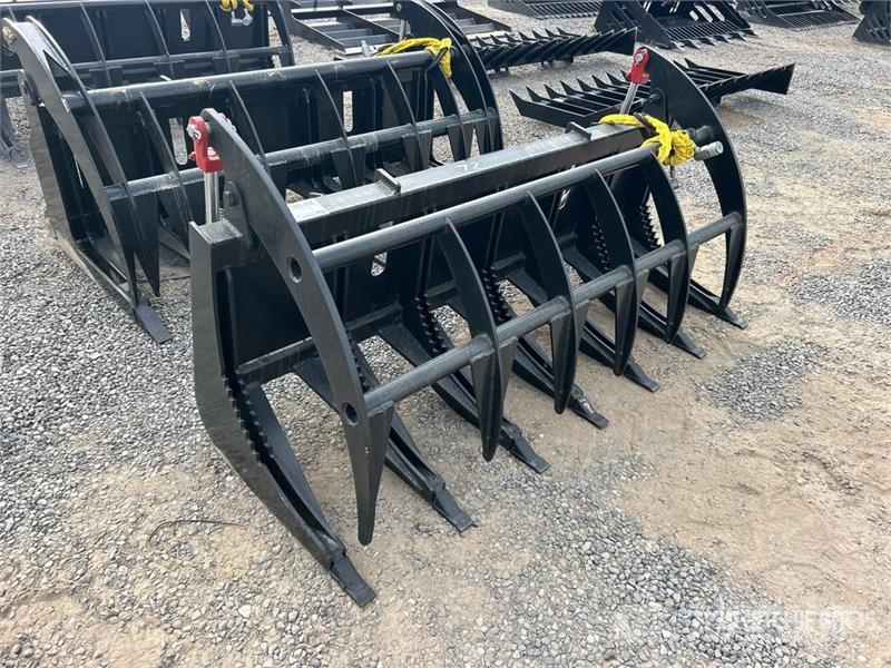 All-Star 72 in Skid Steer Root Rake (Unused) 耙與翻草機