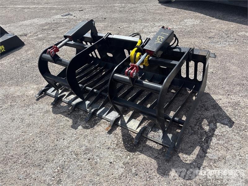 All-Star 72 in Skid Steer Grapple (Unused) Garras