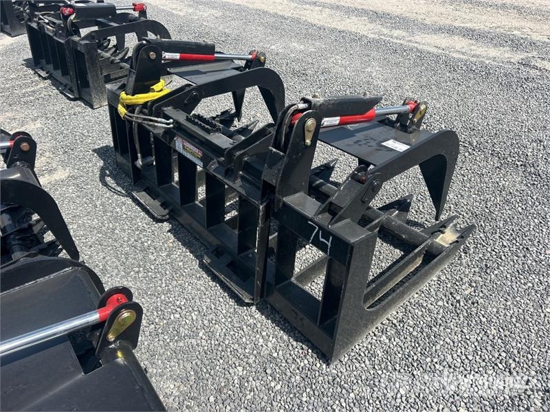All-Star 74 in Heavy Duty Root Skid Steer Grapple Grijpers
