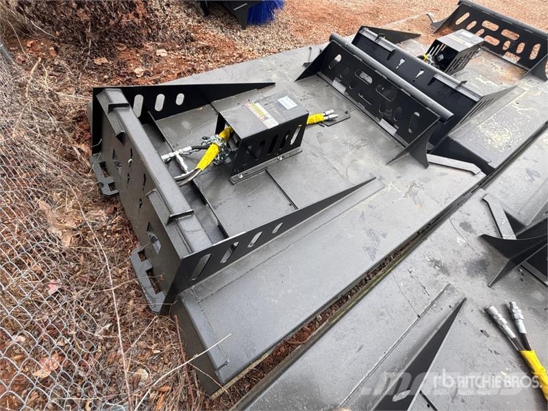  All-Star 76 in Skid Steer Brush Cutter 牽引式モア/芝刈り機