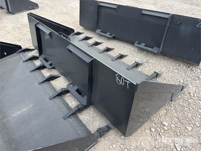 All-Star 80 in Low Pro w/Teeth Skid Steer Bucket ( Buckets