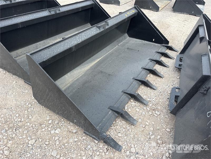 All-Star 80 in Low Pro w/Teeth Skid Steer Bucket ( Buckets