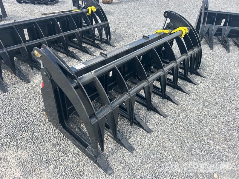  All-Star 84 in Heavy Duty Skid Steer Root Rake (Un Ancinhos e espalhadores de feno