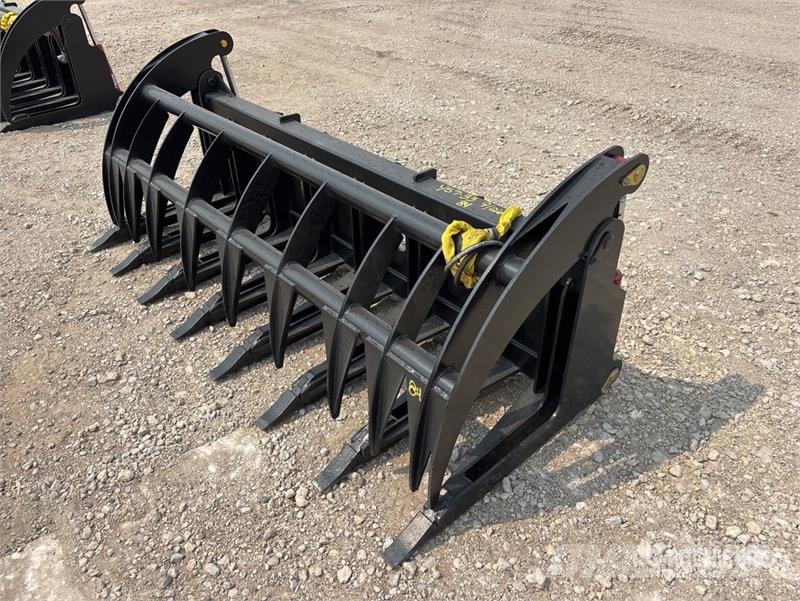  All-Star 84 in Skid Steer Root Rake (Unused) Ancinho virador