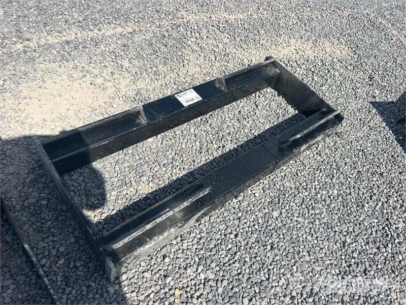 All-Star Skid Steer Attachment Mounting Plate (Unu Outros componentes