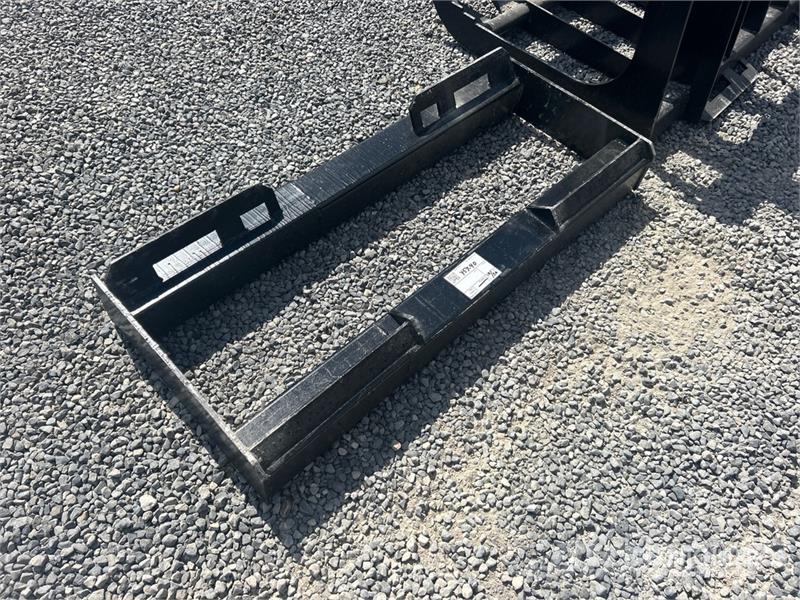 All-Star Skid Steer Attachment Mounting Plate (Unu Outros componentes