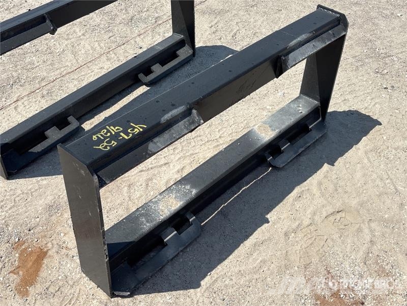All-Star Skid Steer Attachment Mounting Plate (Unu Other components