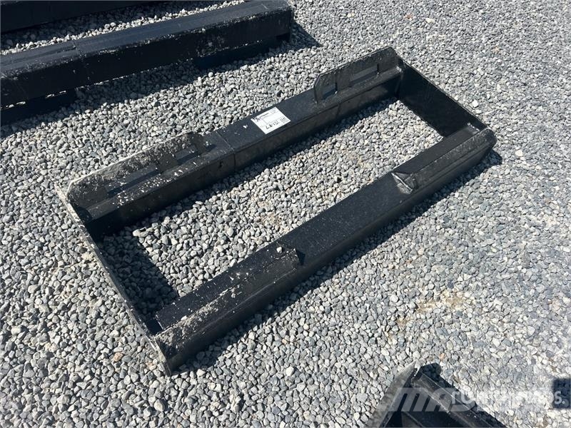  All-Star Skid Steer Attachment Mounting Plate (Unu مكونات أخرى