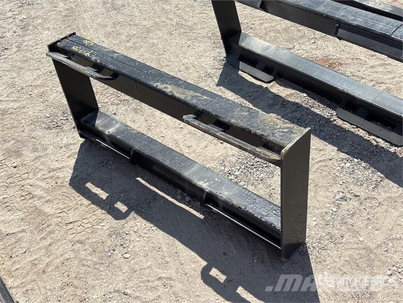 All-Star Skid Steer Attachment Mounting Plate (Unu Other components
