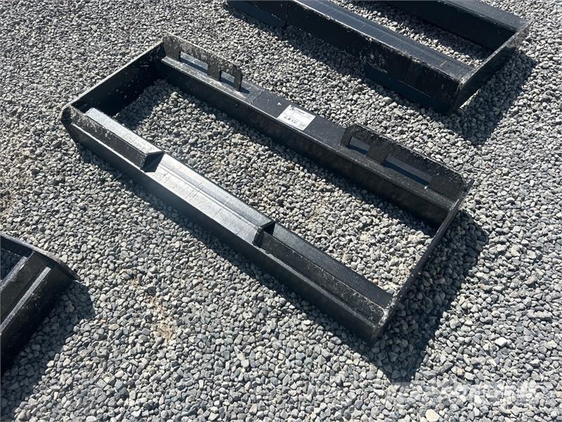  All-Star Skid Steer Attachment Mounting Plate (Unu مكونات أخرى