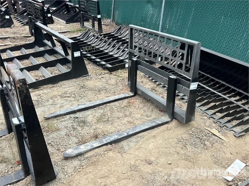 All-Star Skid Steer Forks (Unused) Fourche