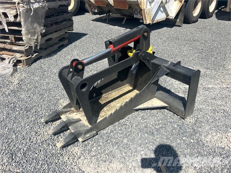 All-Star Stump Skid Steer Grapple (Unused) خطاطيف