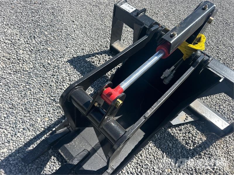 All-Star Stump Skid Steer Grapple (Unused) グラップル