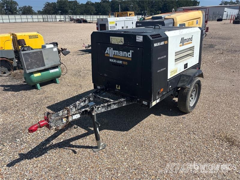 Allmand Bros MA185 185 cfm Mobile Air Compressor コンプレッサー