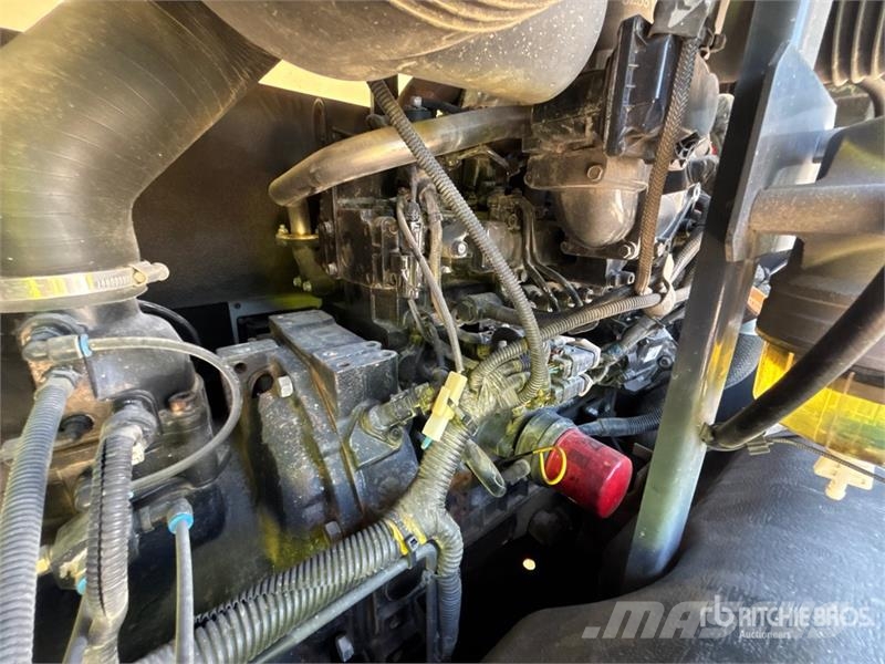 Allmand Bros MA185 185 cfm Mobile Air Compressor コンプレッサー
