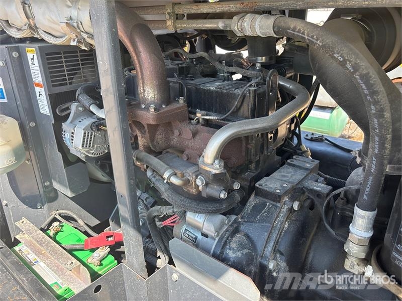 Allmand Bros MA185 185 cfm Mobile Air Compressor コンプレッサー