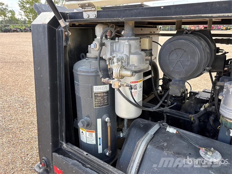 Allmand Bros Maxi-Air 185 185 cfm Mobile Air Compressor コンプレッサー