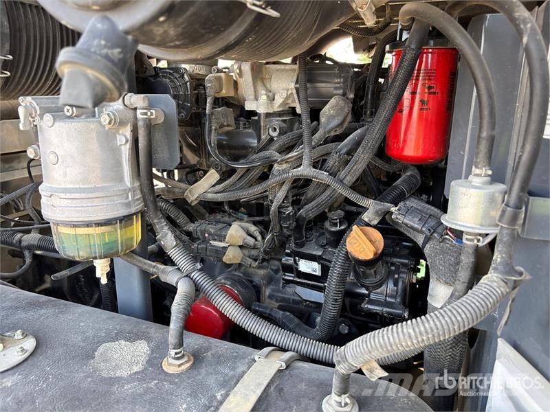 Allmand Bros Maxi-Air 185 185 cfm Mobile Air Compressor コンプレッサー