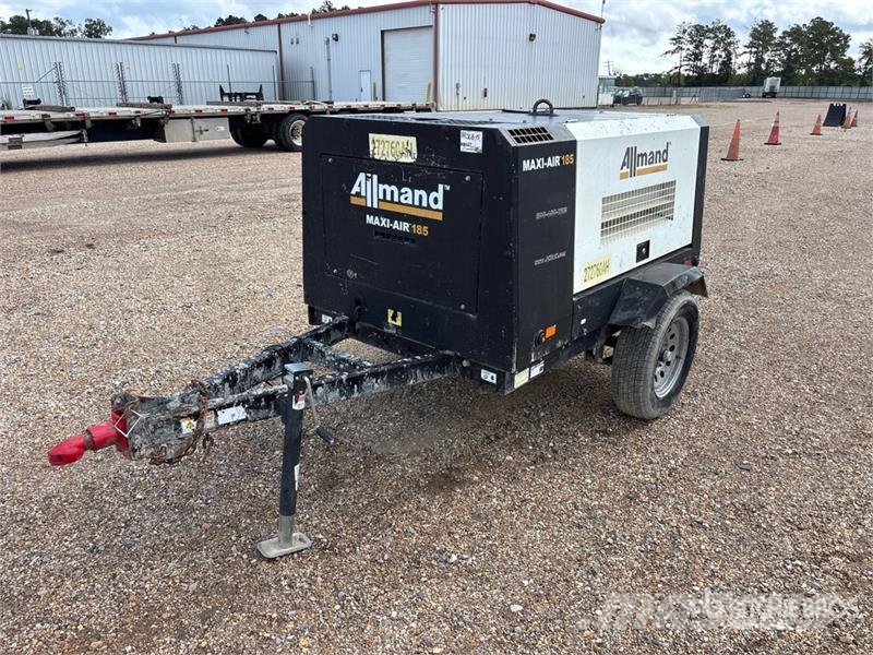 Allmand Bros Maxi-Air 185 185 cfm Mobile Air Compressor コンプレッサー