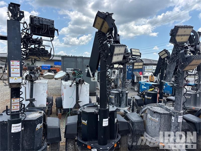 Allmand Night-Lite GR Chain Light Tower Light towers