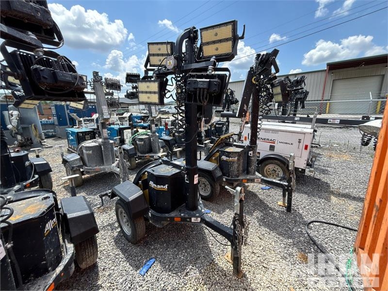 Allmand Night Lite GR Chain Light Tower Light towers
