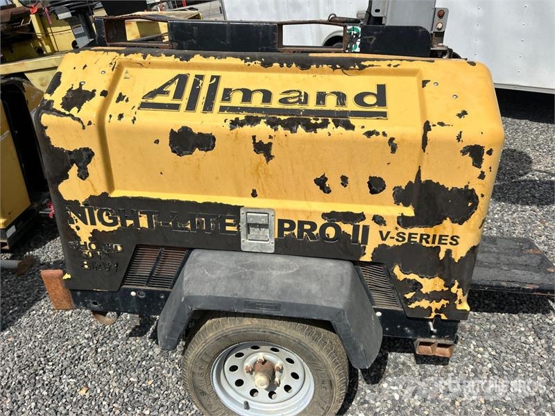 Allmand Night-Lite Pro II 조명타워