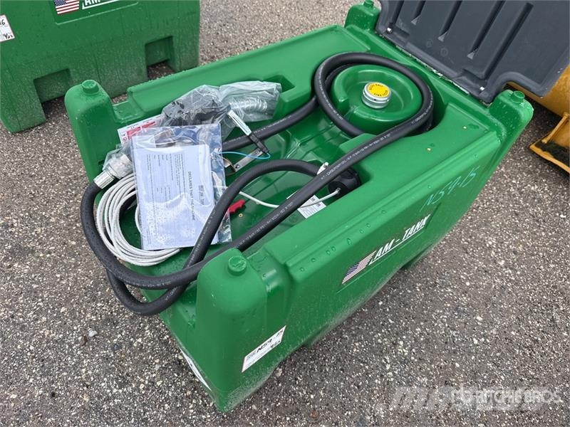 AM 58 Fuel and additive tanks