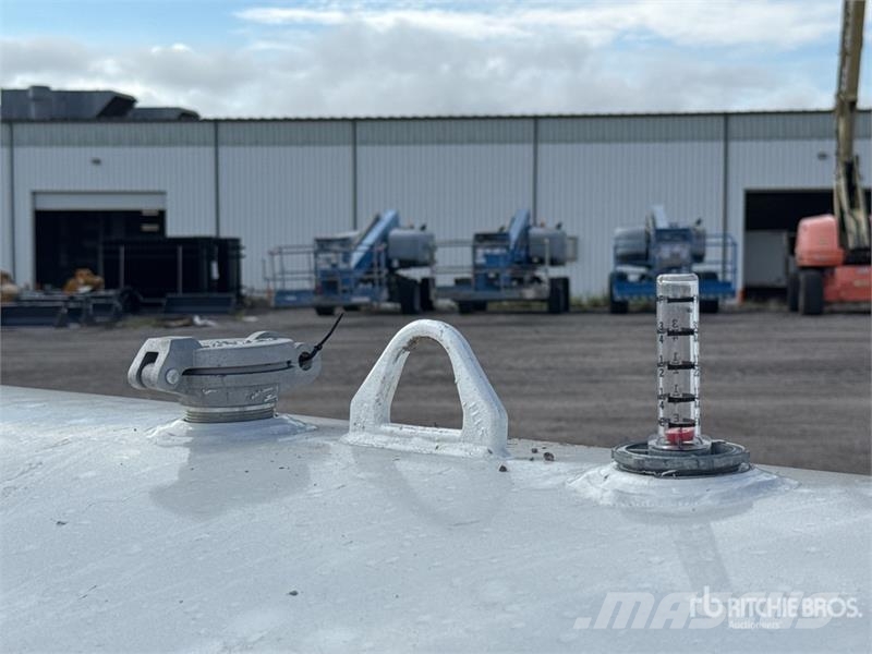 AM Tank 1000 Diesel 1000 gal Skid Mounted Steel Diese Degvielas un piedevu tvertnes