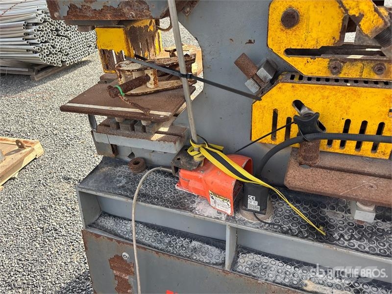  Amanda Marvel MSIW93D Spartan 93 ton Hydraulic Iro معدات البناء - غير ذلك