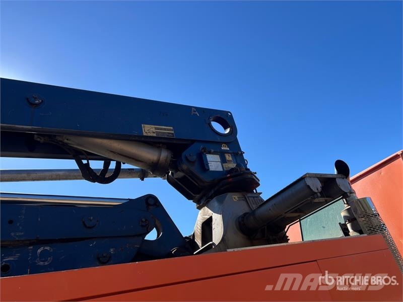 American LaFrance Condor 6x4 Concrete Pump Truck (Inoperable) Camiones hormigonera