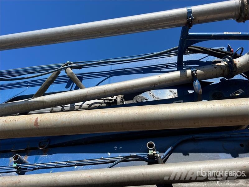American LaFrance Condor 6x4 Concrete Pump Truck (Inoperable) Camiones hormigonera