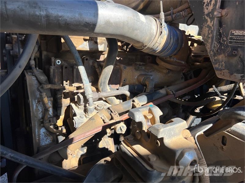 American LaFrance Condor 6x4 Concrete Pump Truck (Inoperable) Camiones hormigonera
