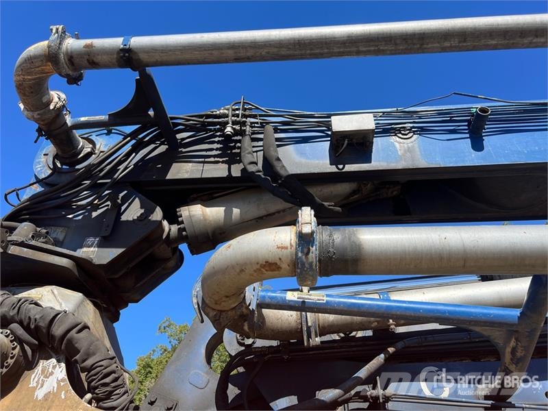 American LaFrance Condor 6x4 Concrete Pump Truck (Inoperable) Camiones hormigonera