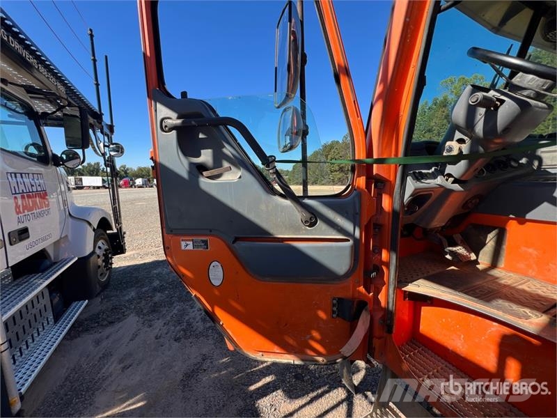 American LaFrance Condor 6x4 Concrete Pump Truck (Inoperable) Camiones hormigonera