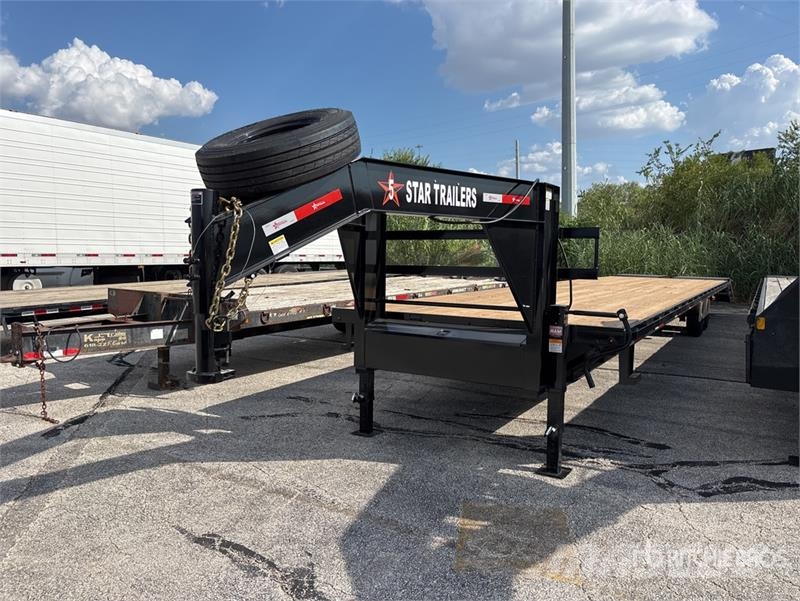 American Pride 40 ft T/A Gooseneck Equipment Trailer Autovežių priekabos
