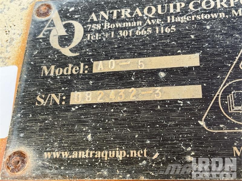 Antraquip AQ5 54 in Q/C Hydraulic Rotary Drum Cutt Andet tilbehør