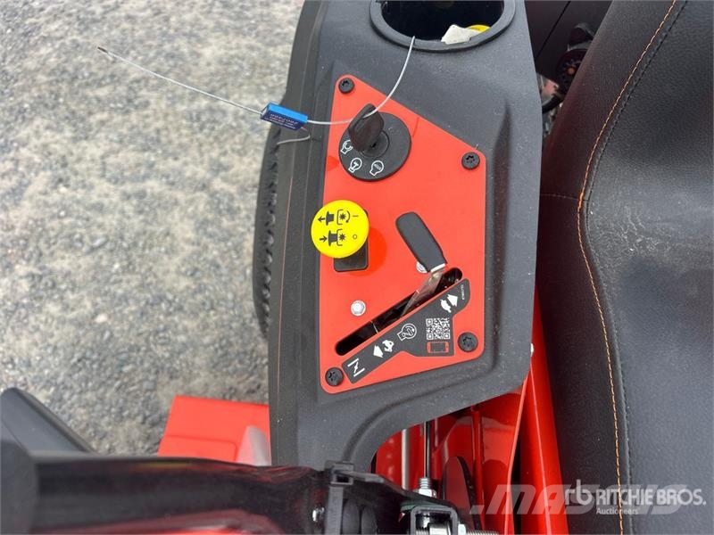 Ariens APEX Zero-Turn Lawn Mower (Unused) ركوب الحشائش