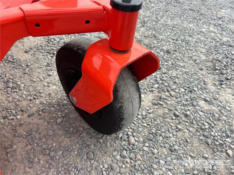 Ariens APEX Zero-Turn Lawn Mower (Unused) ركوب الحشائش