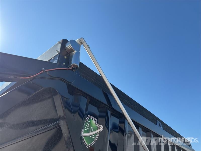 Armor Lite Lite 20 ft T/A Belly Dump Trailer Pašizgāzējs