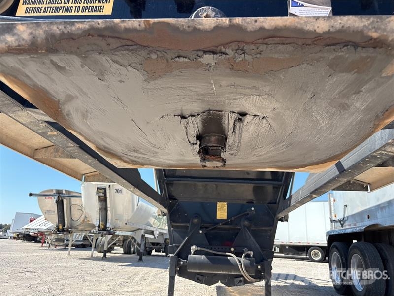 Armor Lite Lite 20 ft T/A Belly Dump Trailer Pašizgāzējs