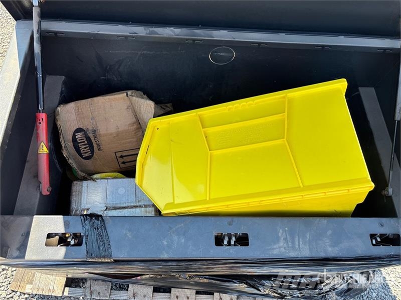  Armorgard Tool Box Építőipar - Egyebek
