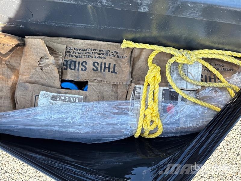  Armorgard Tool Box Építőipar - Egyebek