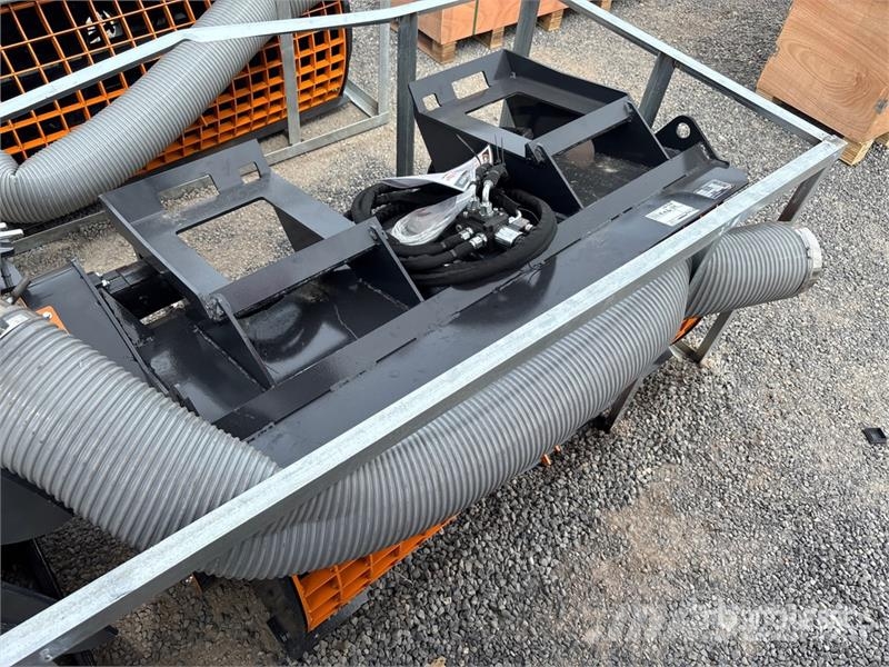 Arteer CM-300V Skid Steer Concrete Mixer (Unused) Mezcladoras de cemento y hormigón