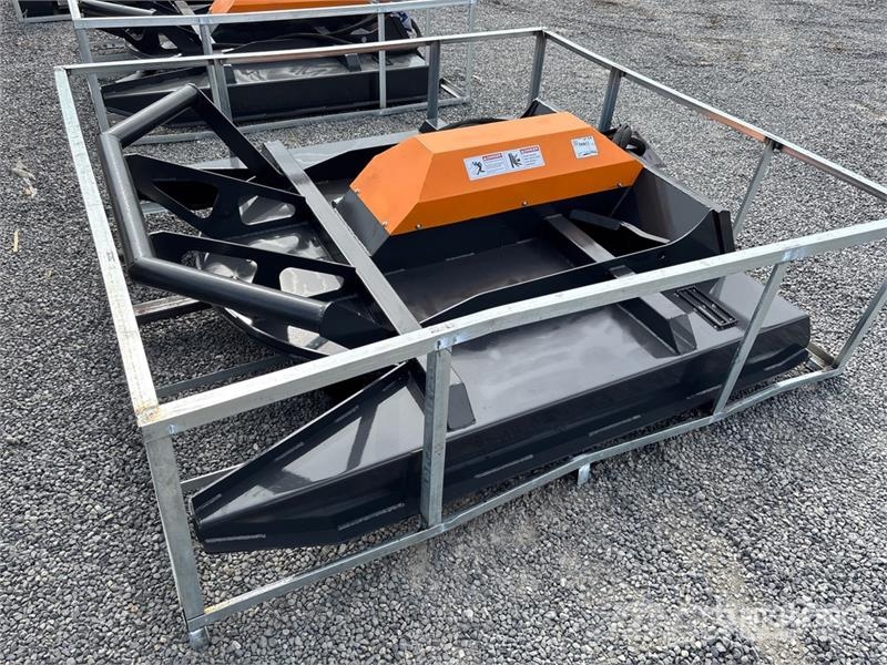 Arteer HDBC-72W 72 in Skid Steer Brush Cutter (Unused) Corta-césped delanteros y traseros