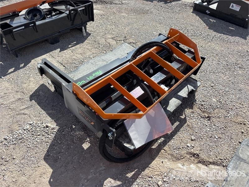 Arteer HPF-48L 48 in Hydraulic Skid Steer Forks (Unused) Horquillas