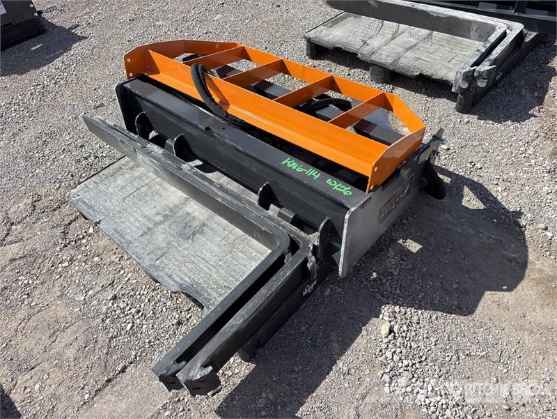 Arteer HPF-48L 48 in Hydraulic Skid Steer Forks (Unused) Horquillas